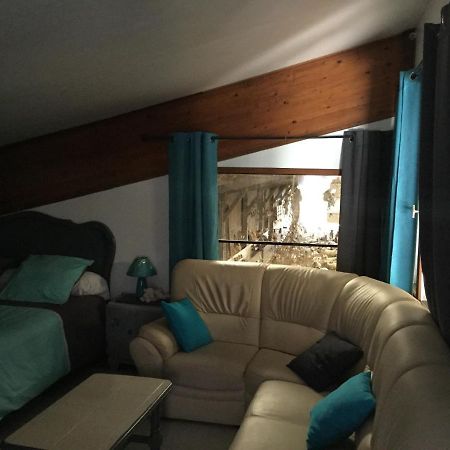Bed and Breakfast Le Loup Dans La Bergerie Montmartin-sur-Mer Экстерьер фото